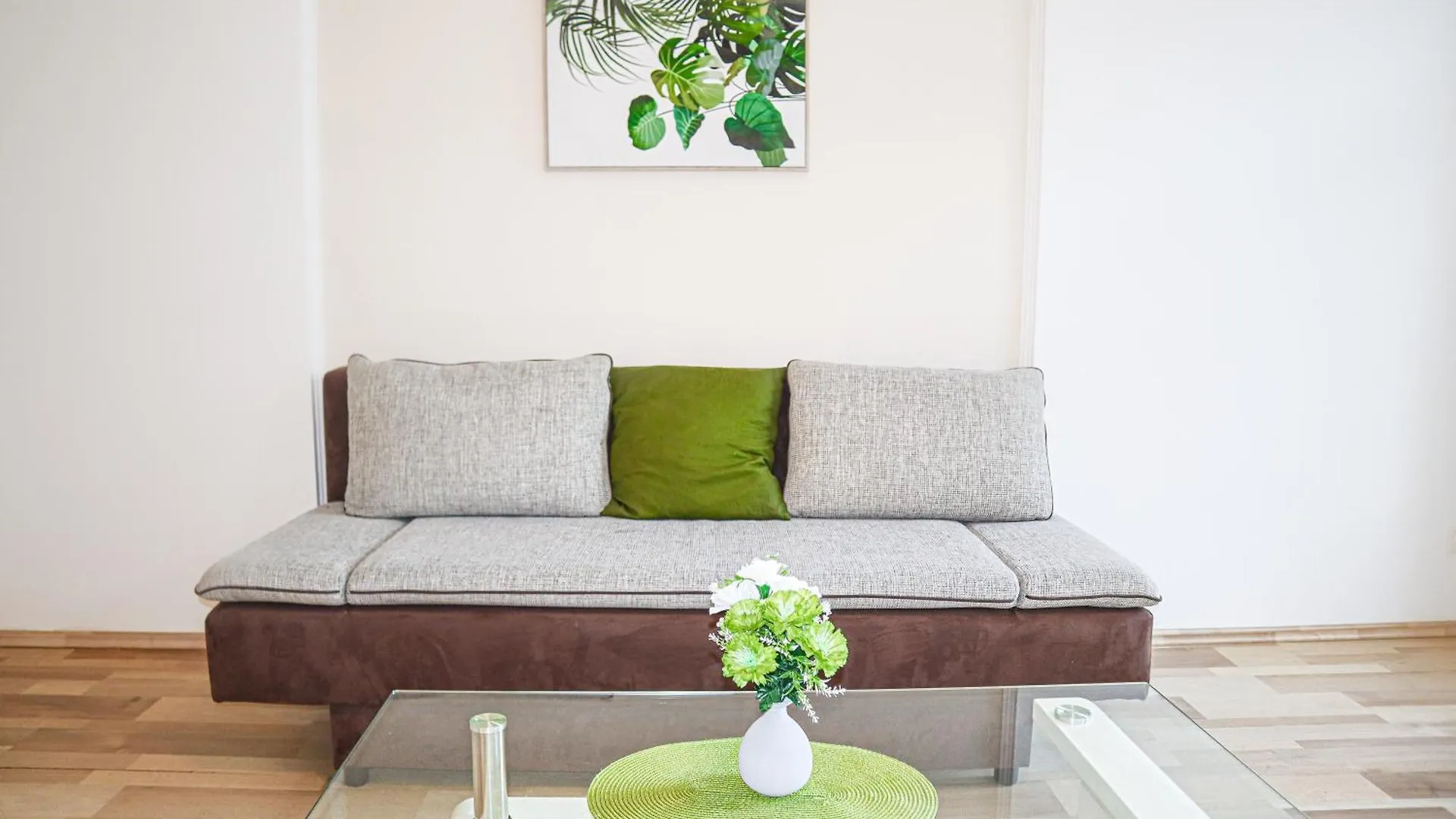 Super Bright Apartment Perfect For Longstays Bécs